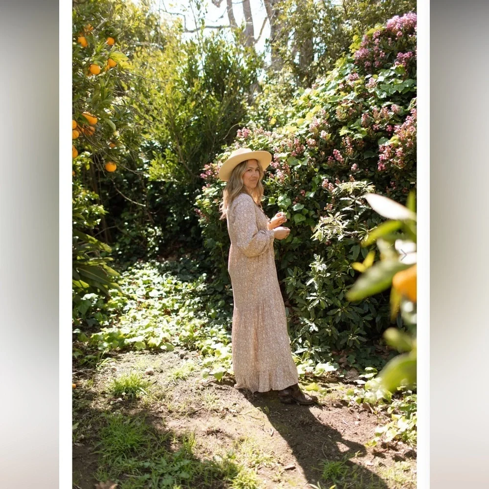 Carly Jean Laurel Maxi Dress Tiered Animal Print Tan Oversized Boho , M - Picture 11 of 11